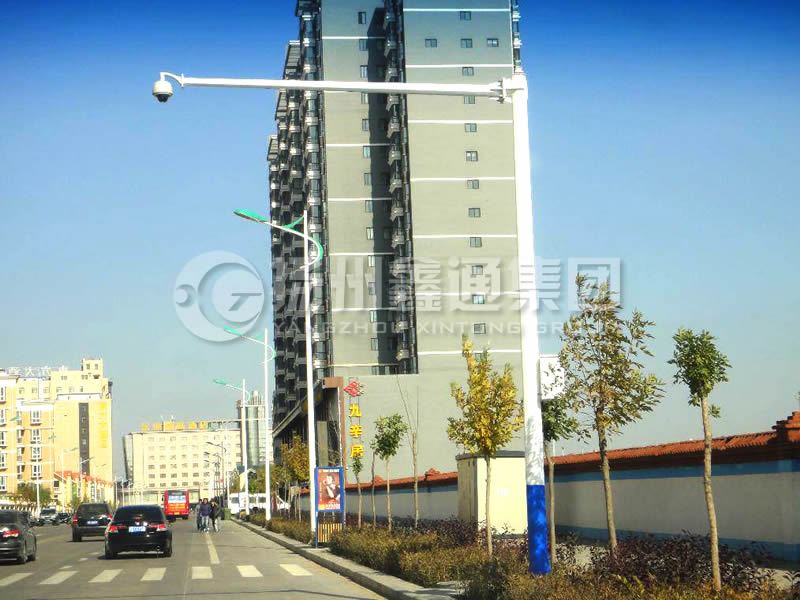 DJG-016,電子警察桿，八棱球機(jī)桿