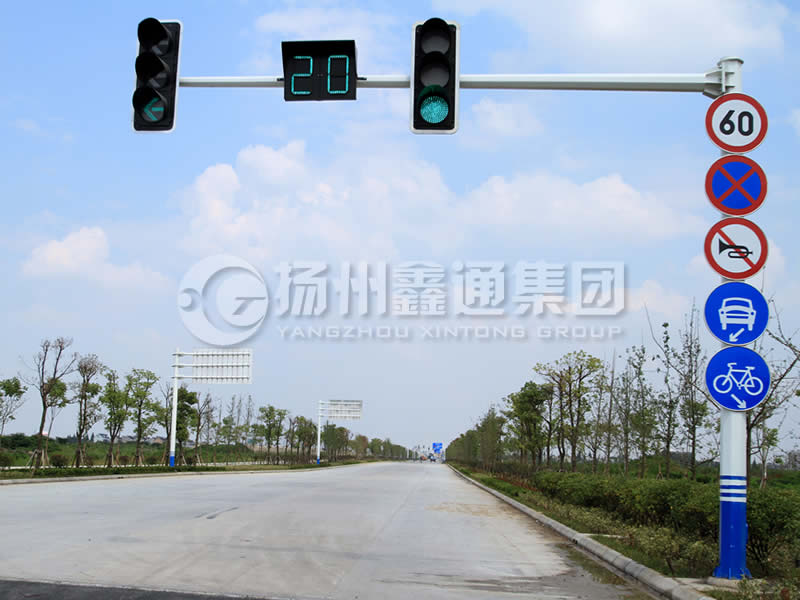 XHDG-036，八棱錐形信號燈桿